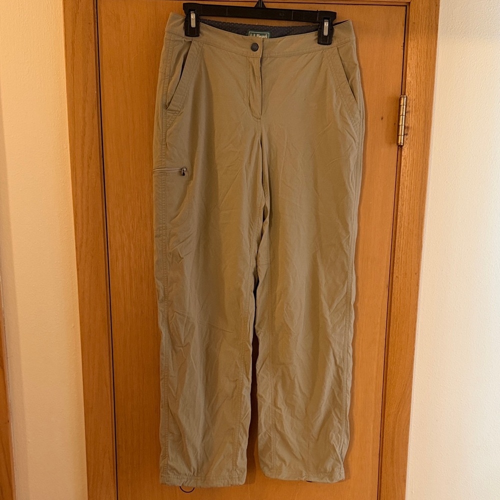 LL Bean Women’s Misses Straight Leg Nylon Hiking Outdoor Pants Tan Size 6